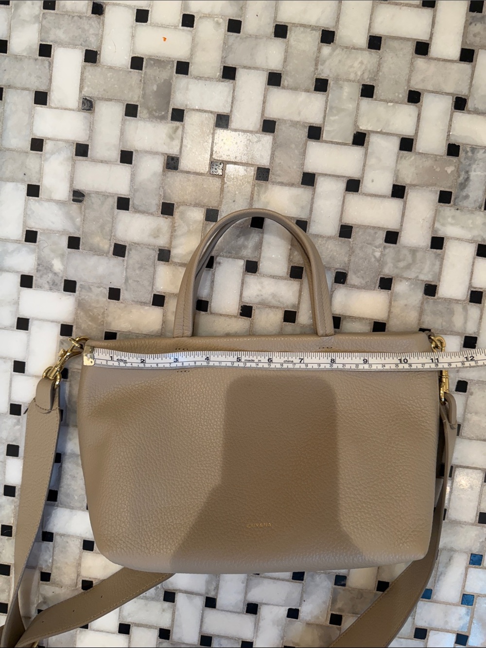 Cuyana Pebbled Leather Shoulder Bag in Taupe - Picture 6 of 8